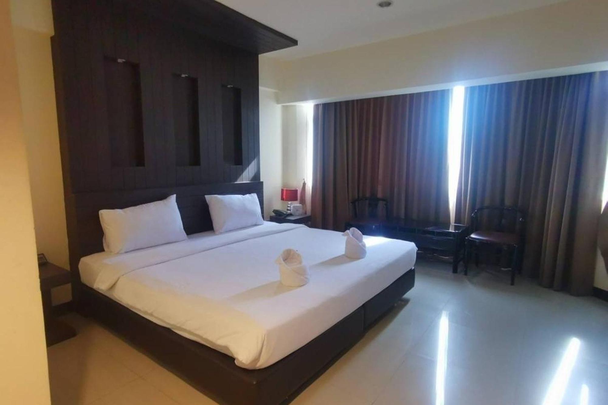 Suncity Hotel Pattaya Exterior photo