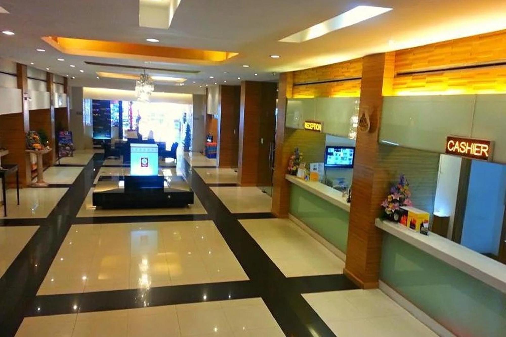 Suncity Hotel Pattaya Exterior photo