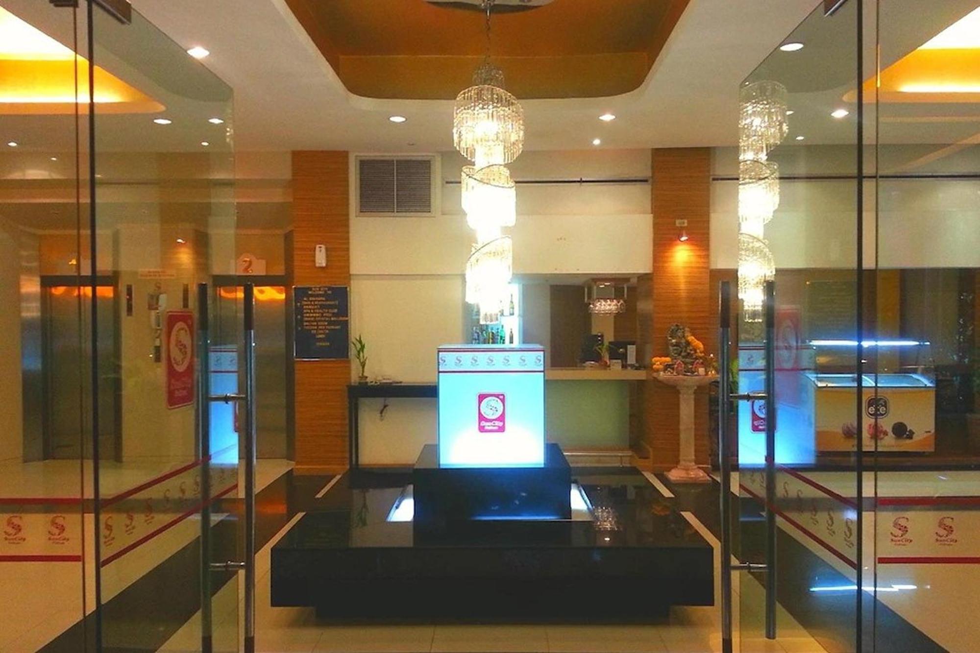 Suncity Hotel Pattaya Exterior photo